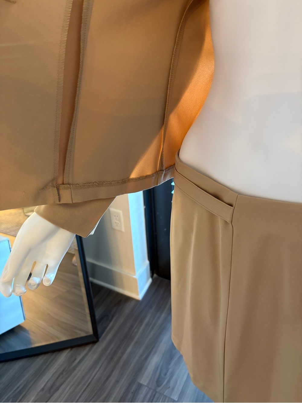 Vintage 90s Beige Skirt Suit Set - Picture 9 of 10